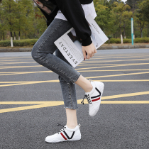 2021 new small white shoes spring single shoes leather noodles bean Joker womens shoes travel flat Sports Leisure board shoes