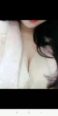 这段时间以来,乳房增大圆润了很多,看起来很挺拔,整个身材比过去好看多了,凹凸有致的,不是以前那样平板一块了 这段时间以来,乳房增大圆润了很多,看起来很挺拔,整个身材比过去好看多了,凹凸有致的,不是以前那样平板一块了