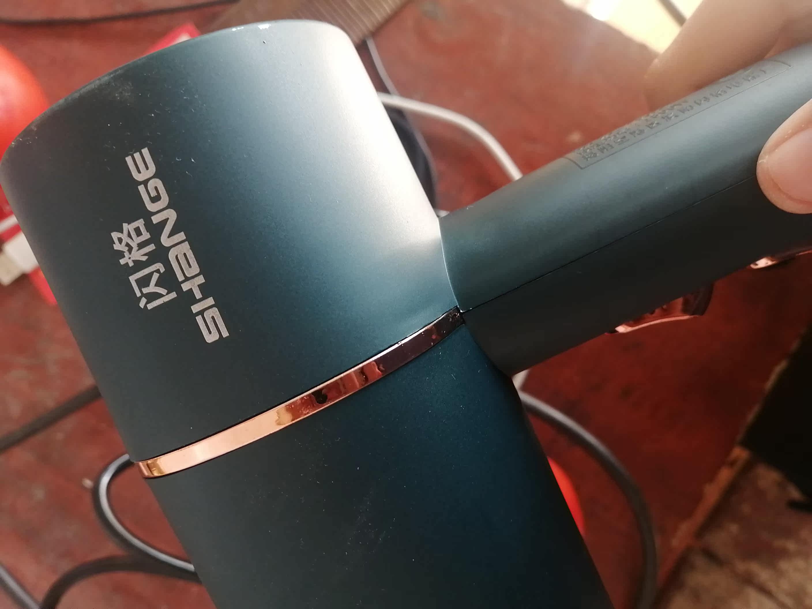 请问大伙:松下大风力电吹风筒究竟怎么样,真实使用感受揭秘!!!不看必后悔