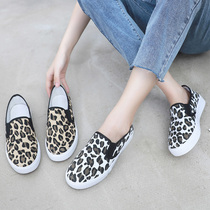 Canvas shoes Womens 2021 spring and autumn low-top breathable Joker students a pedal casual board shoes Le Fu shoes