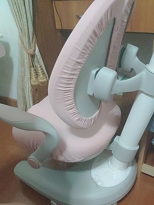 优沃 儿童学习桌不垃圾吧?