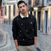 Kuegou spring mens sweater male Korean version trendy personality embroidered round collar sleeve head black knit cardiovert 9136