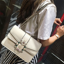 British genuine women's bag 2022 new little incense chain package restricts European station bag women's leather handbill shoulders