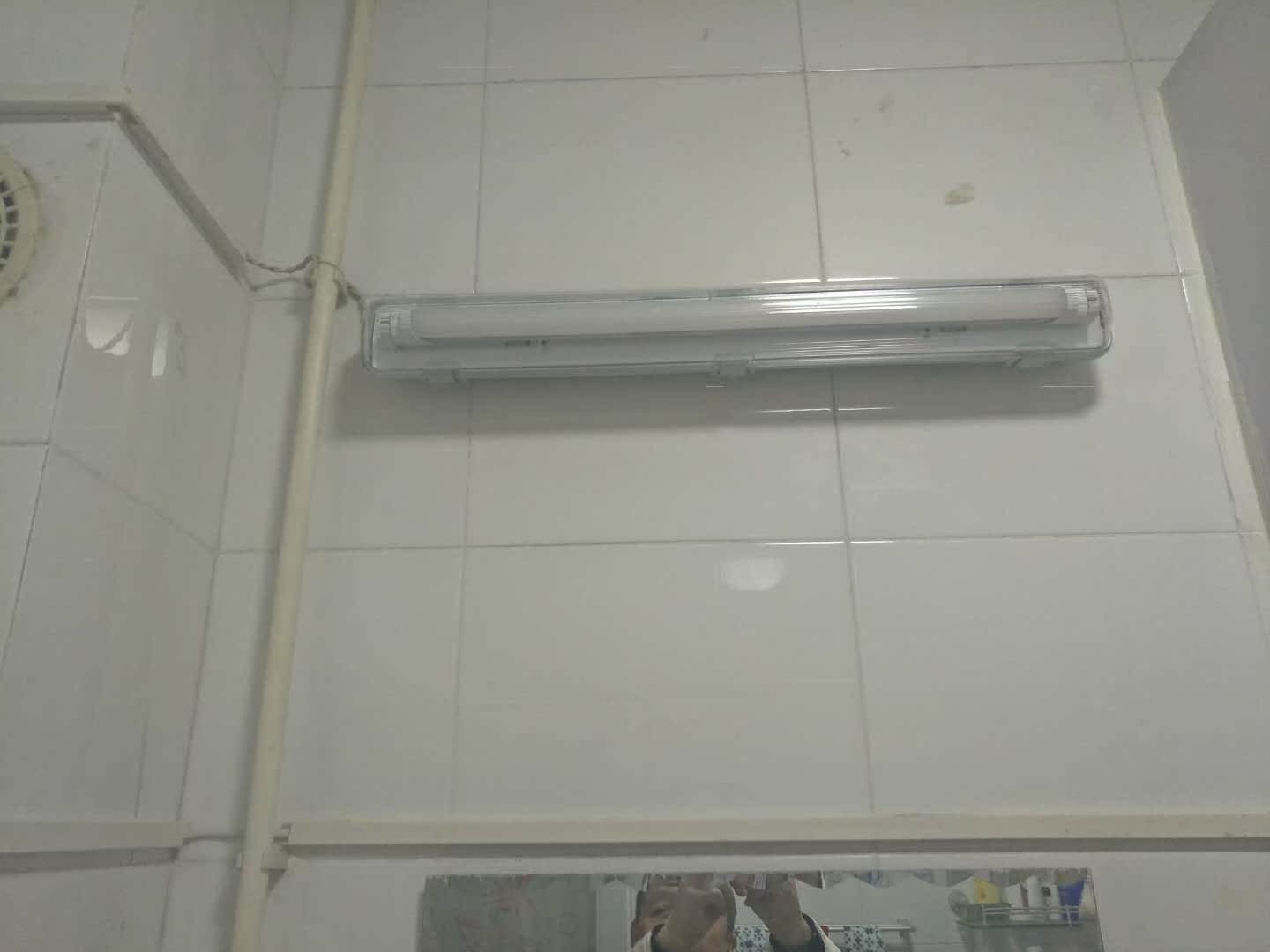 功夫兔(灯具)HLSF236 2×36W HLSF136 1×36W HLSF218 2×18W HLSF118 1×18W支架灯