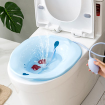 Old man washing ass free from squatting stools elderly washing butts debaters sit on hand armrests anti-fall old man sitting bath tub smoked