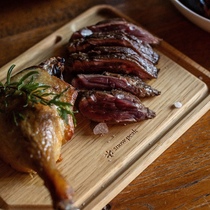 goout outdoor snow peak picnic portable sample oak solid wood Japanese style steak dinner plate cutting chopping board with groove