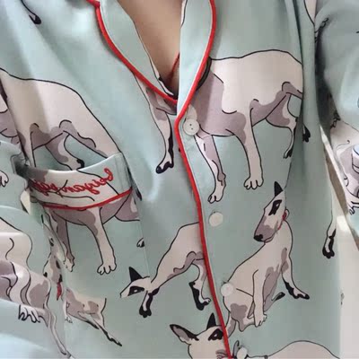 质量很好 就是下面有点脱线 赶紧打个死结 很好看 挺厚的