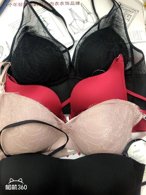 🎉🎉🎉东西到手就后悔了[呲牙][呲牙][呲牙]怎么办？买的太少[得意][得意][得意]颜色漂亮，款式漂亮，还能换口红[机智][机智]还有机会，双十一返场，继续买买买