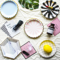 Simple geometric paper plate feather ins pendulum ornaments cosmetics shooting props chic Nordic photo props