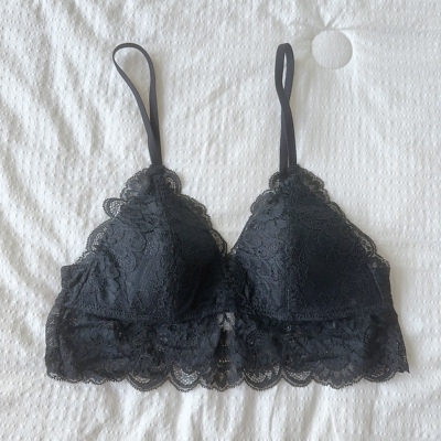 根本就是心头爱呀，真的巨巨舒服，甜美还自带性感，叠搭小开衫真的很仙很高级，叠穿内搭都好好看！充满活力时尚气息!