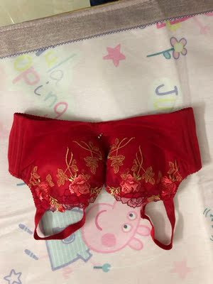 内衣尺码很准,穿了十多年茜施尔,没有副乳! 内衣尺码很准,穿了十多年茜施尔,没有副乳!