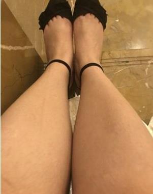 效果不错的涂抹几分钟就可以脱了没有出现过敏现象而且也不痛呦这个特别好用起来方便关键性价比也很高喜欢