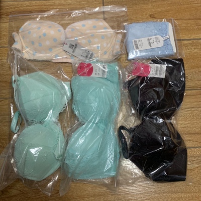 作为爱美丽的老粉。以前都是专柜正价买。最多打打折扣，自从发现旗舰店以后就转投这边的怀抱了～觉得这种非当季的东西买起来真的是非常的划算。一般是一年穿3-4只，感觉还是不错的。旧的也舍不得扔掉。因为实在是太可爱了！内裤的颜色买错了&hellip;&hellip;但是也懒得退。留着了&hellip;&hellip;