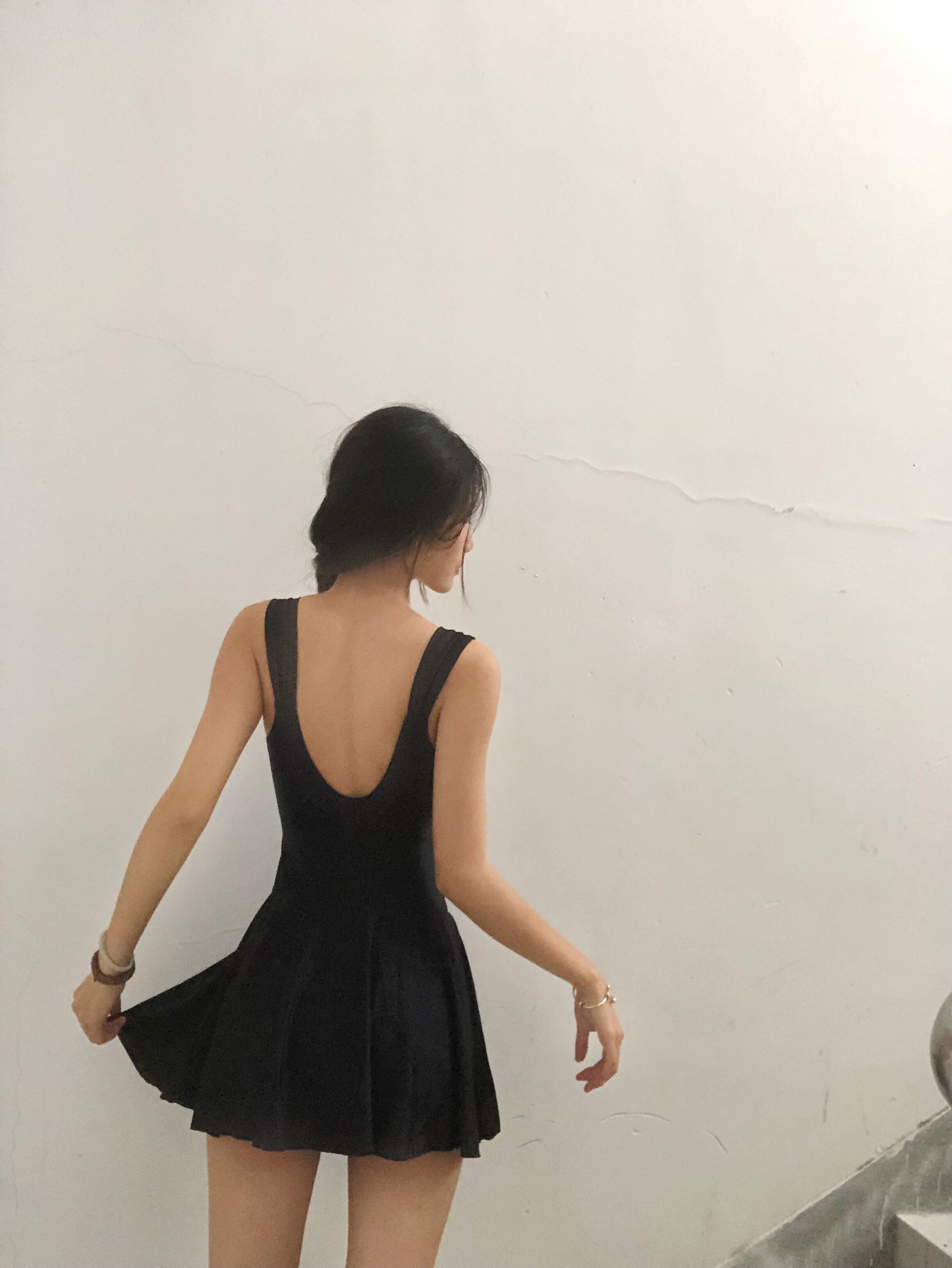 商家回复:感谢您对李宁尊格的喜爱和支持,李宁尊格一直保持着认真负责
