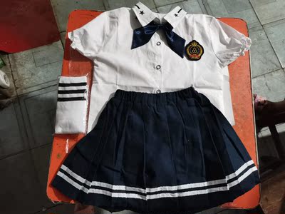 孩子上学要的衣服收到了,实物与图片一样,很有质感!物流很快,商家服务也很好,已经穿了一星期了感觉挺不错的,值得购买!给好评! 孩子上学要的衣服收到了,实物与图片一样,很有质感!物流很快,商家服务也很好,已经穿了一星期了感觉挺不错的,值得购买!给好评!