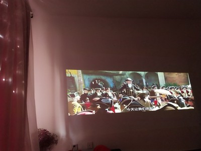 真实使用感受到底光峰小明M2激光投影仪s2怎么样，有人说不好是真的吗