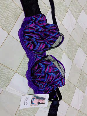 貌美如花，买了几件，都很满意