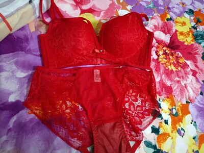 内衣收到了质量很好，洗了不点色