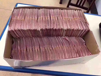 找了好久才找到，结果还是不是自己想要的结果！小失望！不够好！希望能找到心中的那个吧！