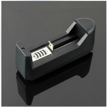 220V power seat charger outdoor strong light flashlight 18650 lithium battery charger 3 7V1 5V1 2 multi-purpose