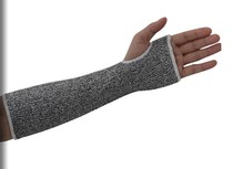 Anti-cut wrist protection Extended anti-cut wrist protection Anti-cut sleeve arm protection polysilicon industry anti-glass cut wrist protection