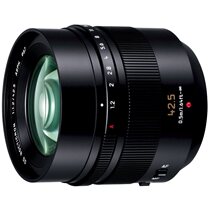 Panasonic LEICA DG NOCTICRON 42 5mm F1 2 ASPH boxed spot