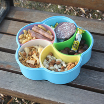 A candy snack disc with plastic candy plastic candy plate dry fruit disk Mid autumn fruit disc