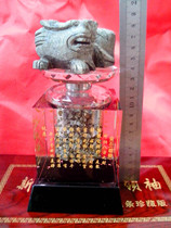 Touch stone into gold Crystal Pixiu ornaments Natural gold stone business gifts Pixiu golden toad carved feng shui ornaments