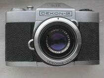 The Dejur Dekon-SR single counter camera made in Japan