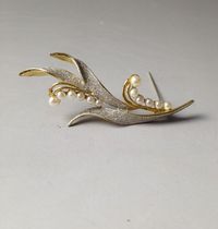 Japanese Reflow Chest Brooch