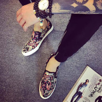 2022 spring new totem sail cloth shoes mens Korean version patterned mens board shoes Old Beijing Low to help with a foot pedal sloth shoes