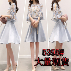 2017夏新款女装韩版气质碎花上衣半身裙套装雪纺时尚两件套连衣裙