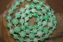 Old pit old pure natural gorgeous green emerald necklace old pure natural green jade necklace orphan