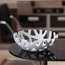 European pastoral ceramic fruit plate living room decorations hollow creative fruit plate fruit basket ornaments wedding gift