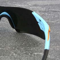 Outdoor riding windproof UV sunglasses mountain climbing walking anti-droplet glasses imported UV lens shading