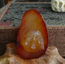 Water jade ice spirit natural red agate pendant red agate original stone carving Buddhas necklace sweater chain large size object