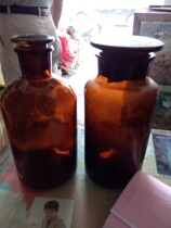 Direct sales Brown white large mouth small mouth glass reagent bottle Oil sample bottle Sampling bottle Sample bottle special high quality