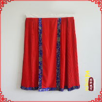 Zhenglong costume Beijing Opera Opera costume imitation hand embroidered horn boutique fish scales horse face skirt color Dan matchmaker running bag