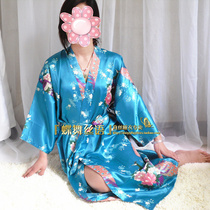 Special spring and summer womens floral Peacock silk nightgown Womens mid-sleeve simulation silk pajamas nightgown lace-up