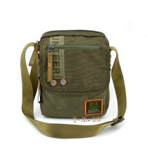 Warandill New Fashion Business Canvas Bag Casual Bag Single Shoulder Bag Slanted Satchel Bag for men and women