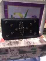 Croxing fashion mens long leather wallet with multi-card rivets Korean version zipper toe layer leather handbag