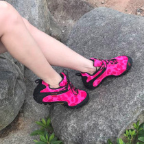 Mai Le fan color outdoor shoes mens mountaineering shoes womens spring and summer mesh breathable lightweight mountain climbing shoes non-slip off-road hiking shoes