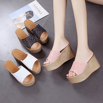 2021 new summer one-word sandals female ins tide muffin outside wear wedge high-heeled fashion thick-soled beach sandals