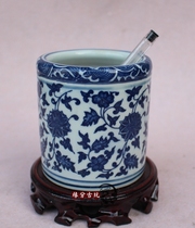 Jingdezhen ceramic antique blue and white porcelain pen holder home decoration Crafts Study Four Treasures stationery