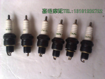Two-stroke motorcycle spark plug 4135J 4114 universal spark plug 2-stroke 50 60 CY80 spark plug