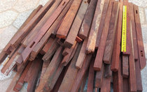 Cross-toe yellow sandalwood Laos red and sour branches wood red wood corners small material Old stock DIY long branches aggregate strip material bar Sub-material