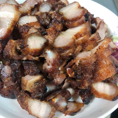 这个胸型不好~只是好看！啊啊啊~想快点收到货惹~我要努力赚钱~努力养皮肤~好好化妆~好好减肥~不然跟车也不安心~以前我到底浪费了多少钱~我真的好后悔没有早进去~现在越来越穷~生活真是艰难~我要好好的努力鸭🦆！让我们一起努力吧！！