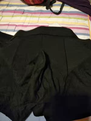 质量很好，做工精细，透气性也很好。