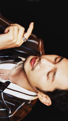 这是一个好评模板，不要看了下面都是废话。因为本仙女很懒不想每个宝贝都写好评所以才模仿网友的好评模板，但是这个宝贝不管是质量还是款式都是本仙女喜欢的如果不喜欢本仙女收到会很生气然后这个模板就会变成各种喋喋不体的吐槽，自然不会撒下这个好评给各位淘友一个参考。本宝贝还是极好的，来自一位懒省事的只爱购物不爱写评论只想换积分的仙女