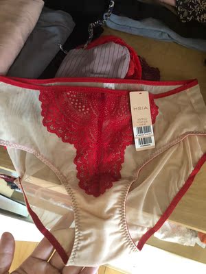 手感还行，穿上码数刚好合适，卖家服务态度很好